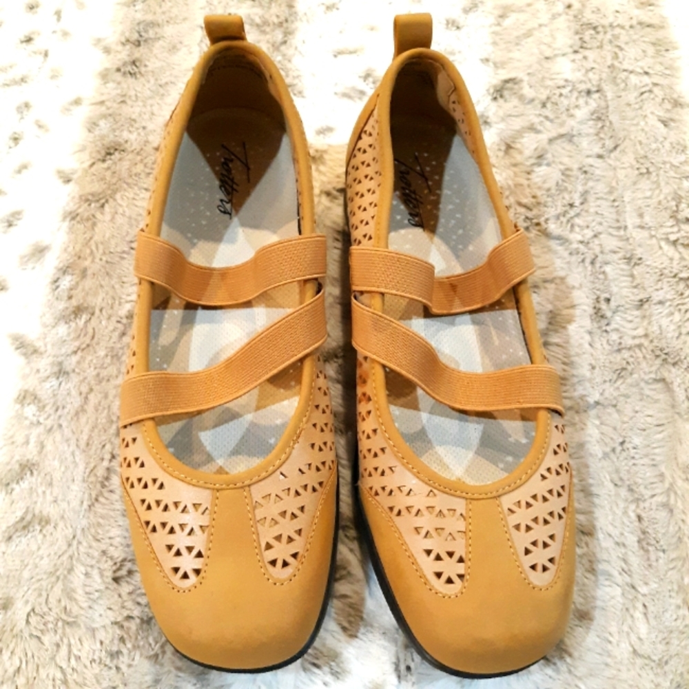 Trotters Josie Women's Comfort Mary Jane Size 8M Gold/Tan